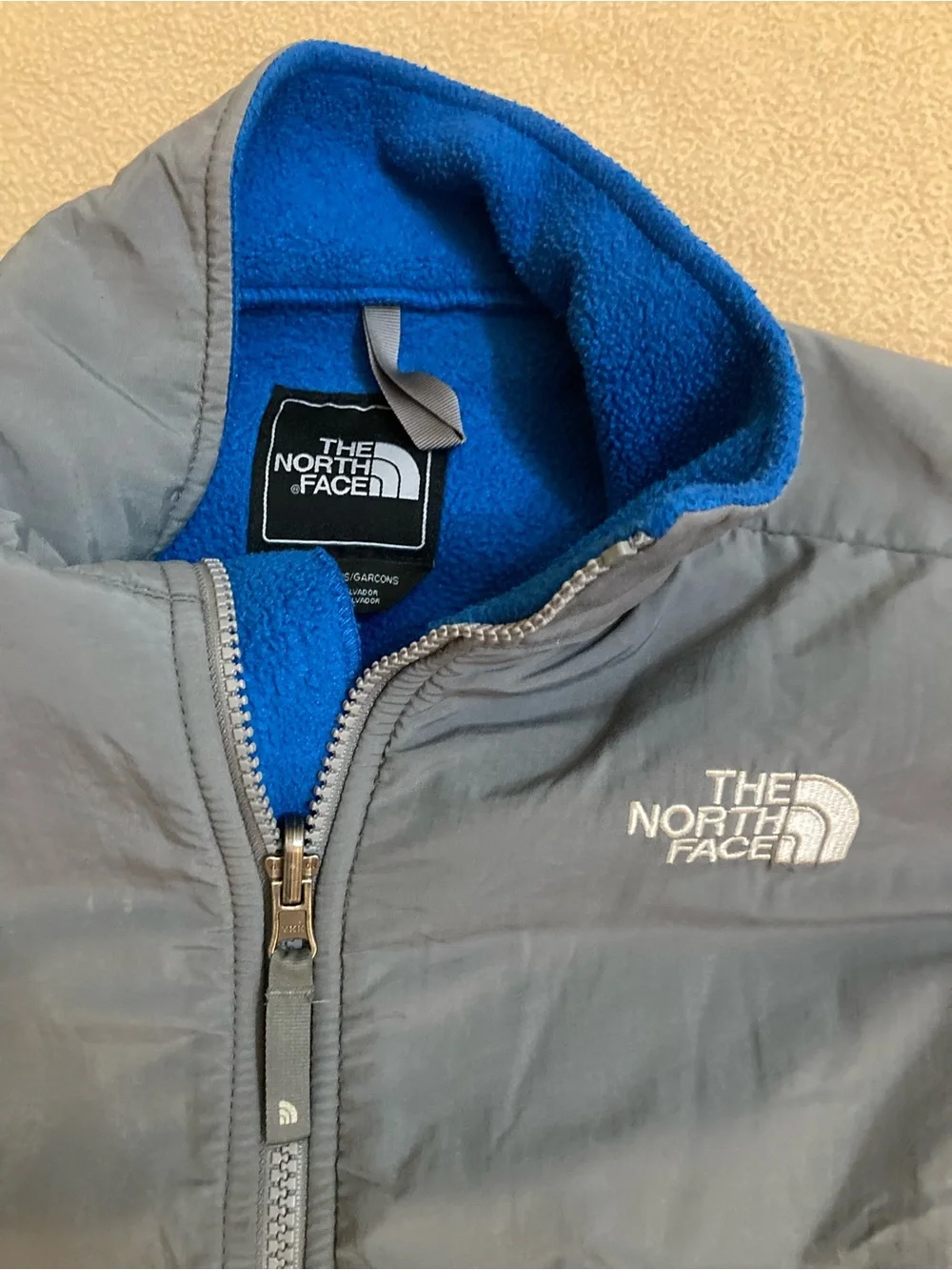 Large Boys North face Denali Blue And Grey Jacket Tiny Tear As Seen In Picture